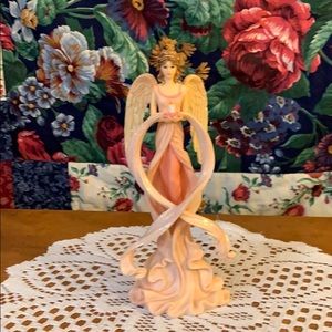 Thomas Kinkade Limited Edition Figurine